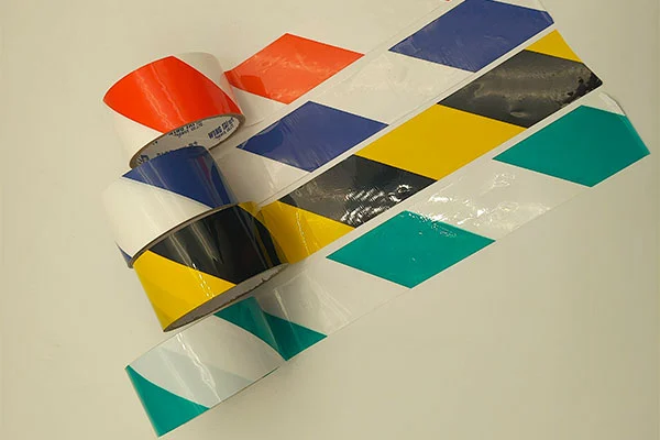 نوار هشدار: محافظ بصری حیاتی برای ایمنی عمومی و کارگران